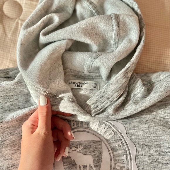 Abercrombie Kids! Warm Grey Jacket , ( Used ) - Picture 5 of 5